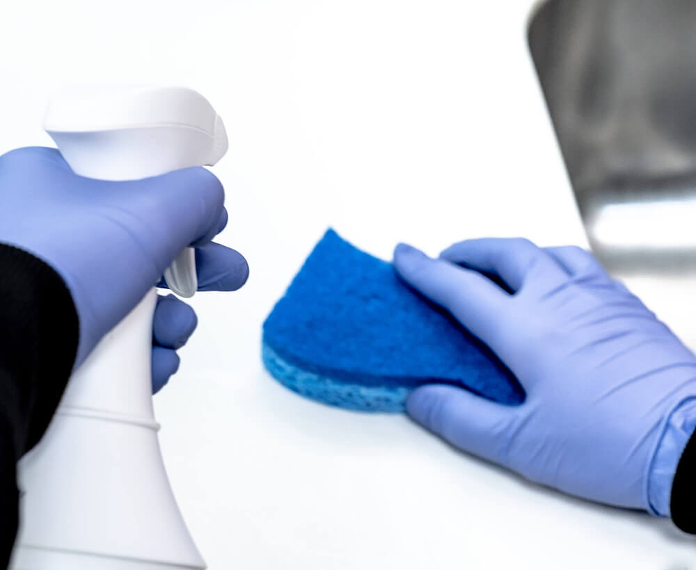 Dental Walk-In Clinic - Clean Air and Safe Office - Cleaning