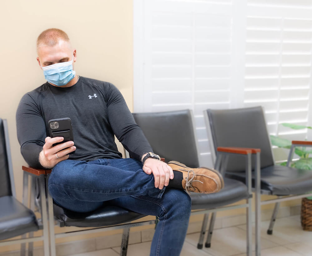 Dental Walk-In Clinic - Clean Air and Safe Office - Scheduling